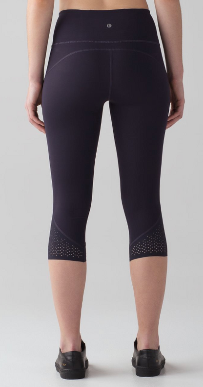Lululemon Anew Crop 21" Inseam Black Grape Sz 8