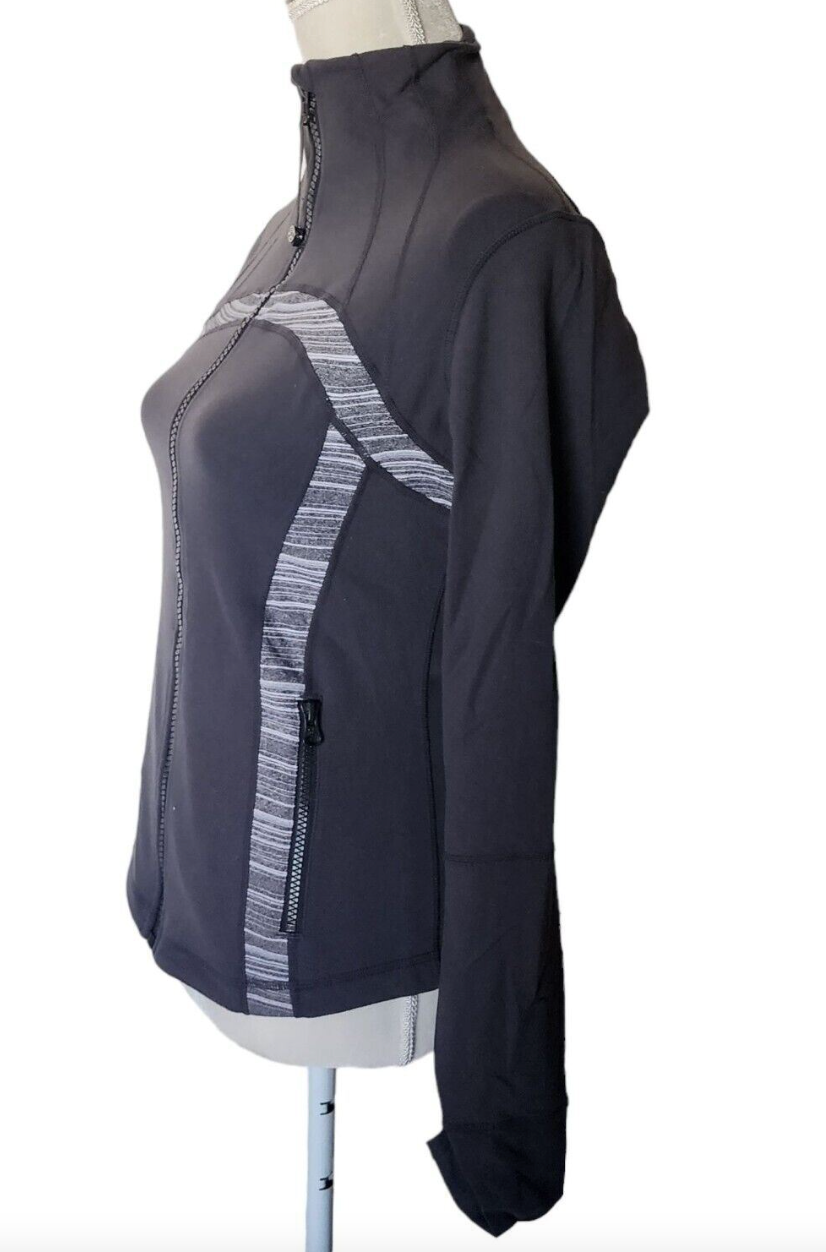 Lululemon Define Jacket W/Original Logo Hair Tie Zipper Pull Coal Grey/Heathered Coal Wee Stripe Sz 8
