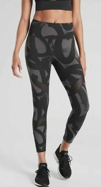 ZZ Athleta Tenacity Brush Strokes 7/8 25" Inseam Black Gray Sz S Brand New