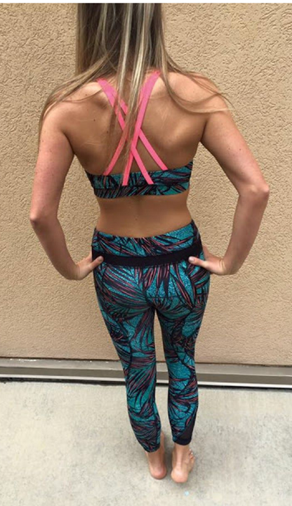 Lululemon Inspire Tight II 7/8 25" Inseam Palm Lace Tofino Teal Multi Sz 6