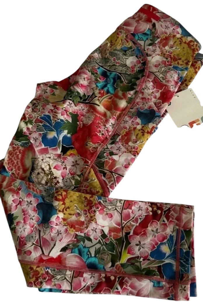 Lululemon Seawheeze 2018 Fast and Free Tights 7/8 25" Inseam Tight Floral Cherry Blossom Sz 6 VERY RARE BRAND NEW