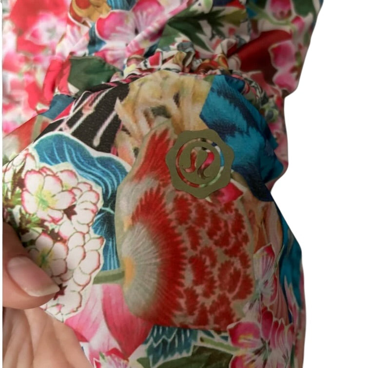 Lululemon Seawheeze 2018 Fast and Free Tights 7/8 25" Inseam Tight Floral Cherry Blossom Sz 6 VERY RARE BRAND NEW