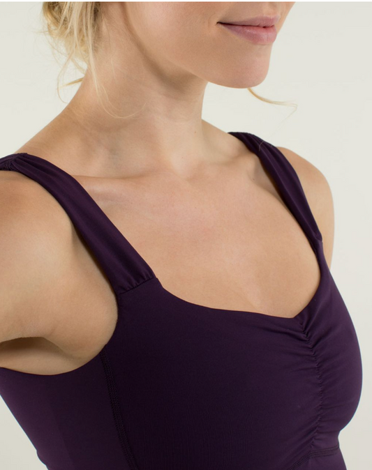 Lululemon Aria Tank II Deep Zinfandel Sz 10 Brand New