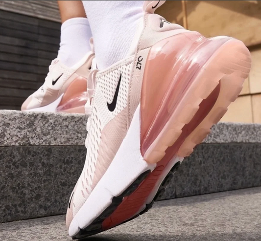 Nike Air Max 270 Women's Athletic Shoes Soft Pink/Black Women's Sz 7 or Youth Sz 5.5