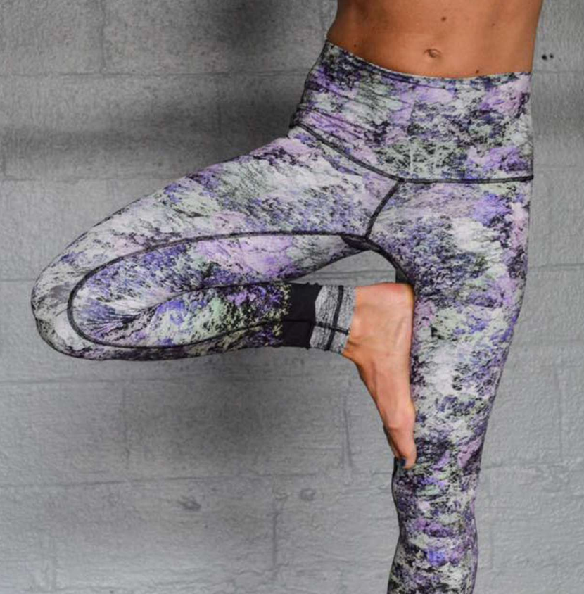 Lululemon Wunder Under Hi-Rise Tight 28"Inseam  Vivid Vision Sz 6