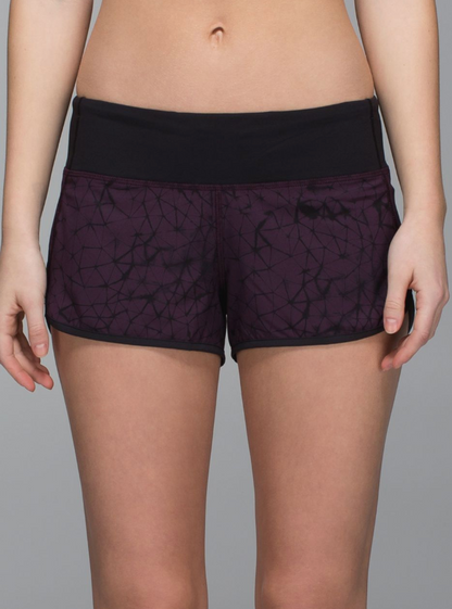 Lululemon Speed Short Run 4-way Stretch 2.5" Inseam Star Crushed Black Cherry Black/Black Sz 8