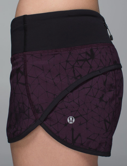 Lululemon Speed Short Run 4-way Stretch 2.5" Inseam Star Crushed Black Cherry Black/Black Sz 8