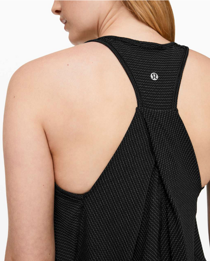 Lululemon Essential Tank Top Pleated Black Silver Striped Special Edition Sz 8