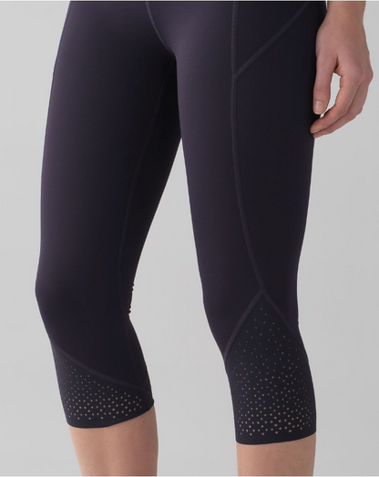 Lululemon Anew Crop 21" Inseam Black Grape Sz 6 Brand New