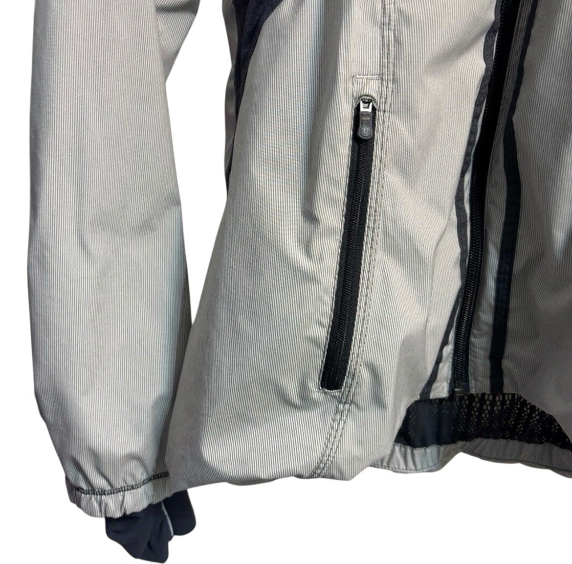 Lululemon RARE Down Time Jacket White and Grey Micro Stripe Charcoal Mesh Liner Sz 4